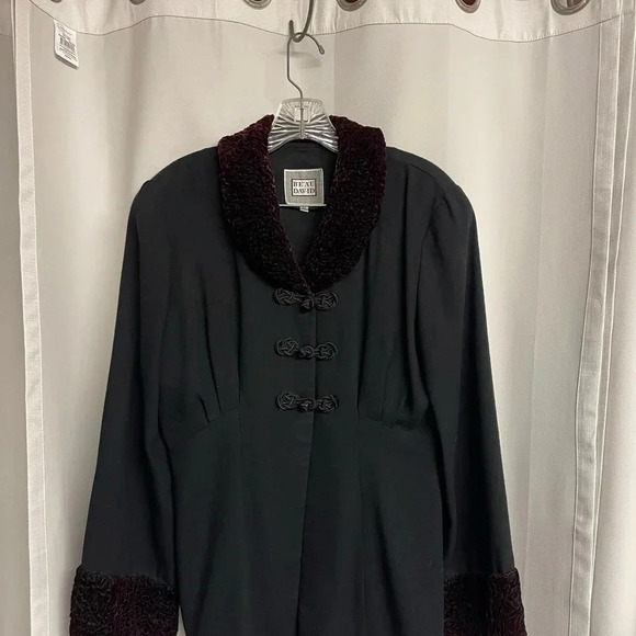 BEAU DAV•ID vintage blazer with faux fur collar and cuffs  size 12 - Picture 1 of 6